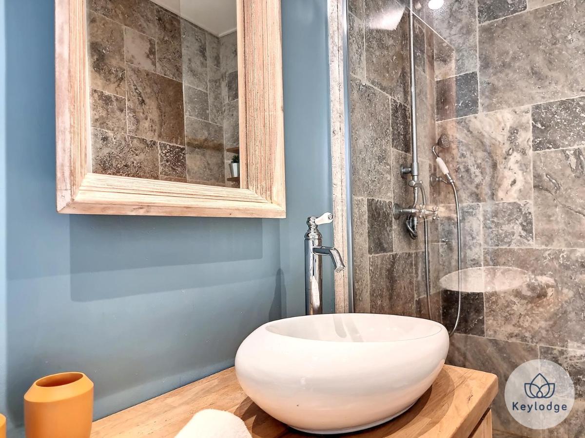 Apartamento L'Étoile Bleue - plein centre de Saint-Gilles avec vue imprenable Exterior foto